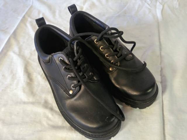 Dress shoes